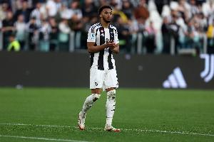 米乐m6yy易游-尤文官方：凯利股二头肌轻度损伤，10天后进一步检查评估恢复时间