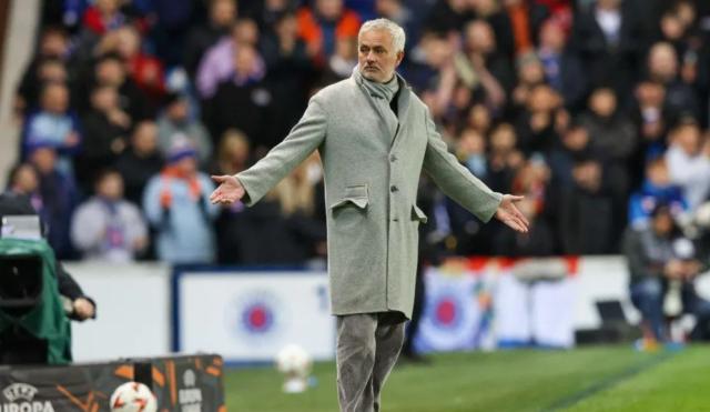 米乐m6官网登录入口苹果版-欧国联不夺冠马丁内斯将被炒 穆里尼奥执教五盾？